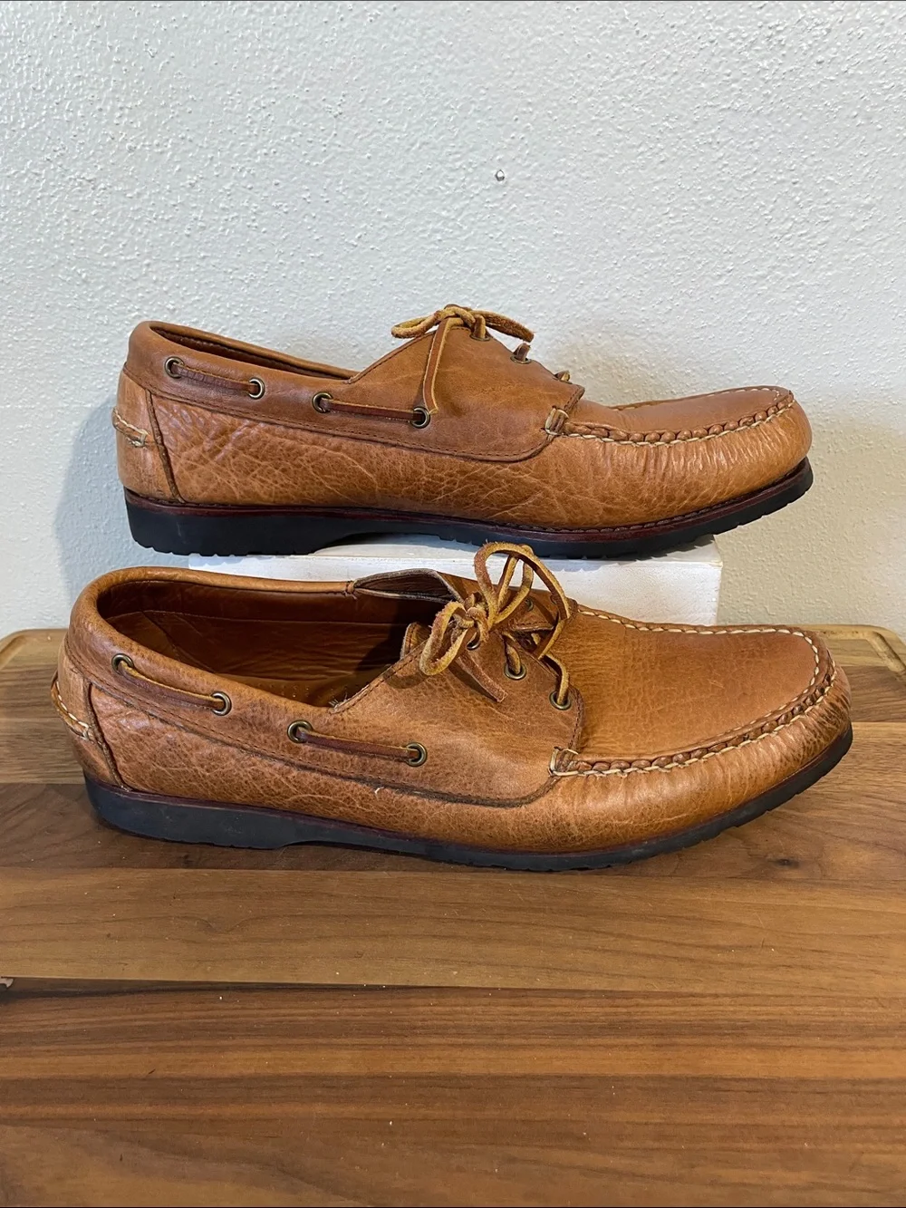 Allen Edmonds Pueblo Brown Leather Moccasin Loafers Vibram Sole 11.5 Comfort